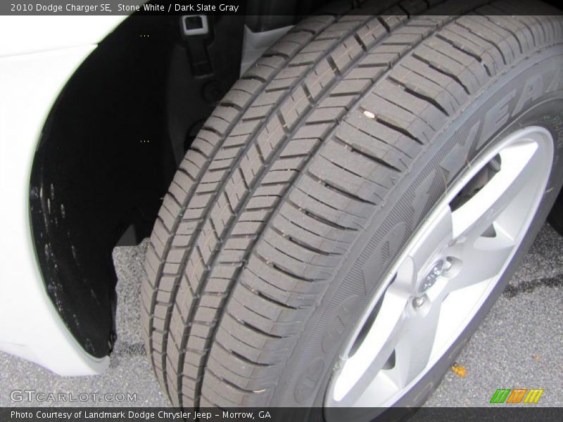 Stone White / Dark Slate Gray 2010 Dodge Charger SE