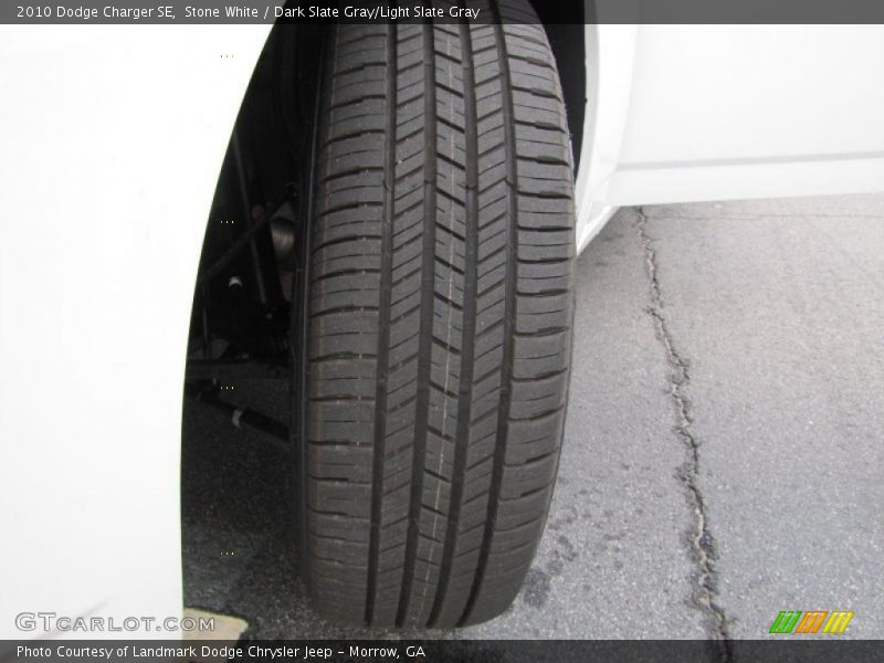 Stone White / Dark Slate Gray/Light Slate Gray 2010 Dodge Charger SE