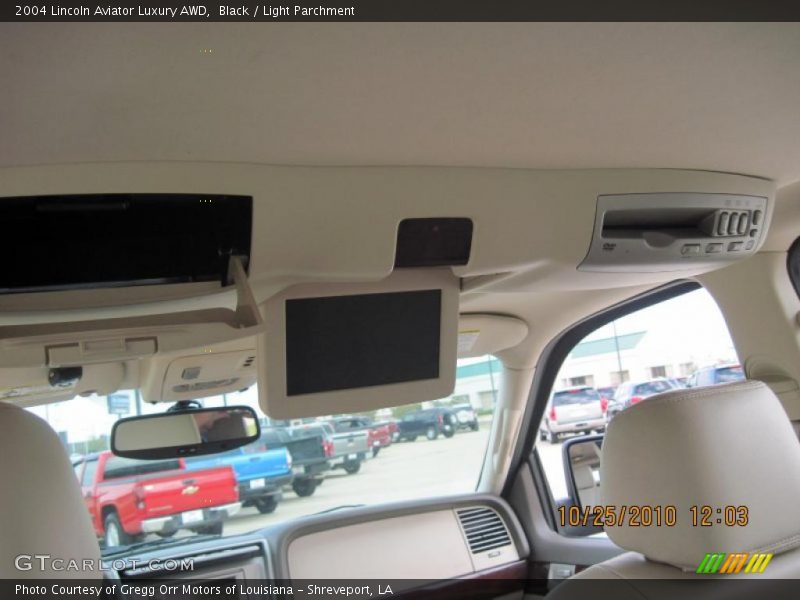 Black / Light Parchment 2004 Lincoln Aviator Luxury AWD