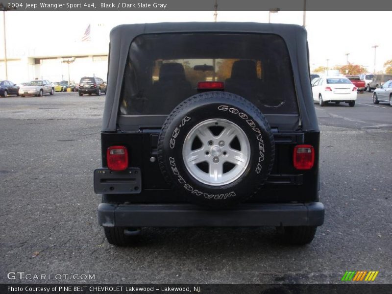 Black / Dark Slate Gray 2004 Jeep Wrangler Sport 4x4