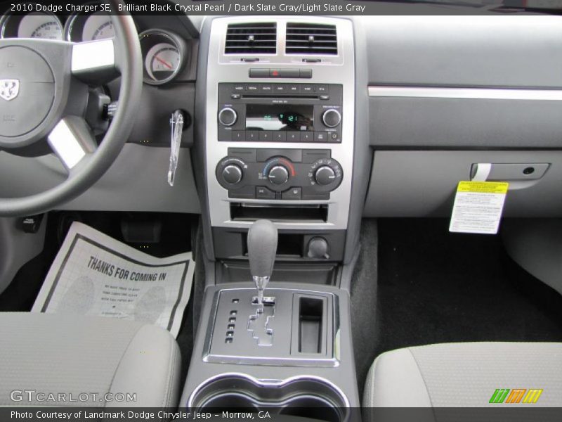 Brilliant Black Crystal Pearl / Dark Slate Gray/Light Slate Gray 2010 Dodge Charger SE