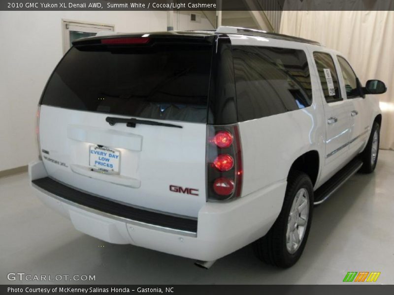 Summit White / Cocoa/Light Cashmere 2010 GMC Yukon XL Denali AWD