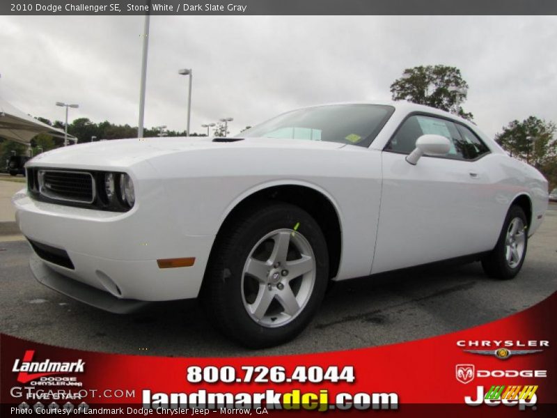 Stone White / Dark Slate Gray 2010 Dodge Challenger SE
