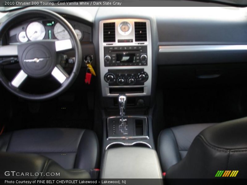 Cool Vanilla White / Dark Slate Gray 2010 Chrysler 300 Touring