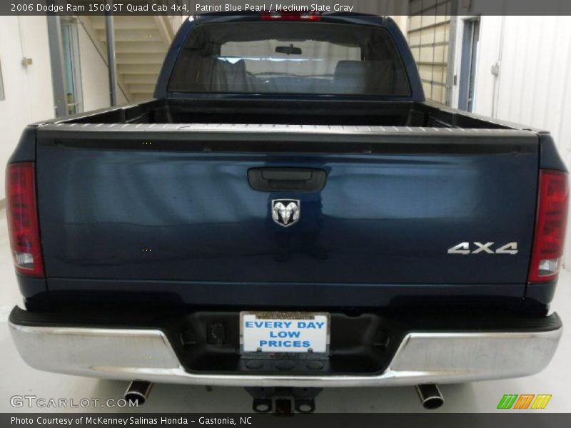 Patriot Blue Pearl / Medium Slate Gray 2006 Dodge Ram 1500 ST Quad Cab 4x4