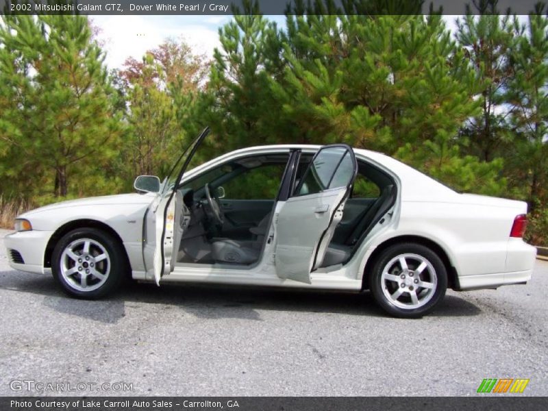 Dover White Pearl / Gray 2002 Mitsubishi Galant GTZ