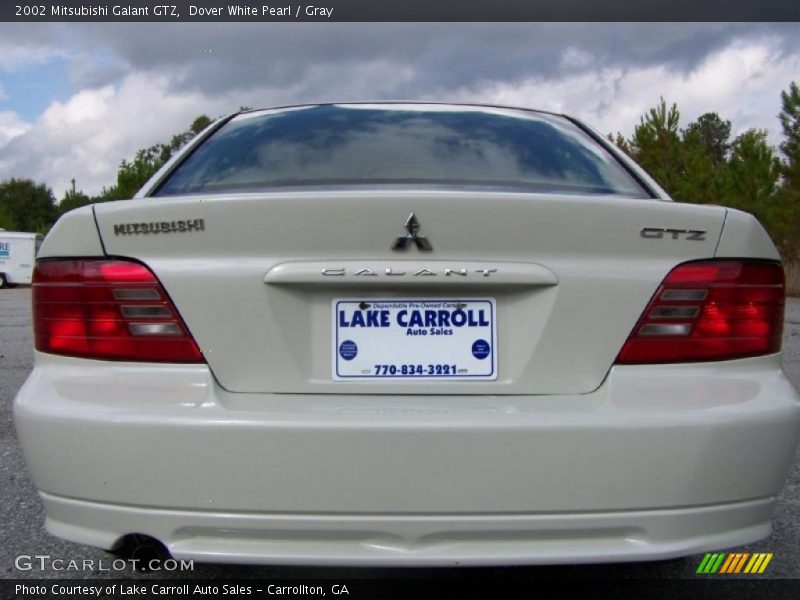 Dover White Pearl / Gray 2002 Mitsubishi Galant GTZ