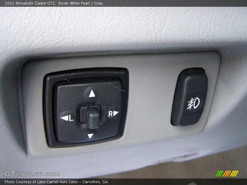 Dover White Pearl / Gray 2002 Mitsubishi Galant GTZ