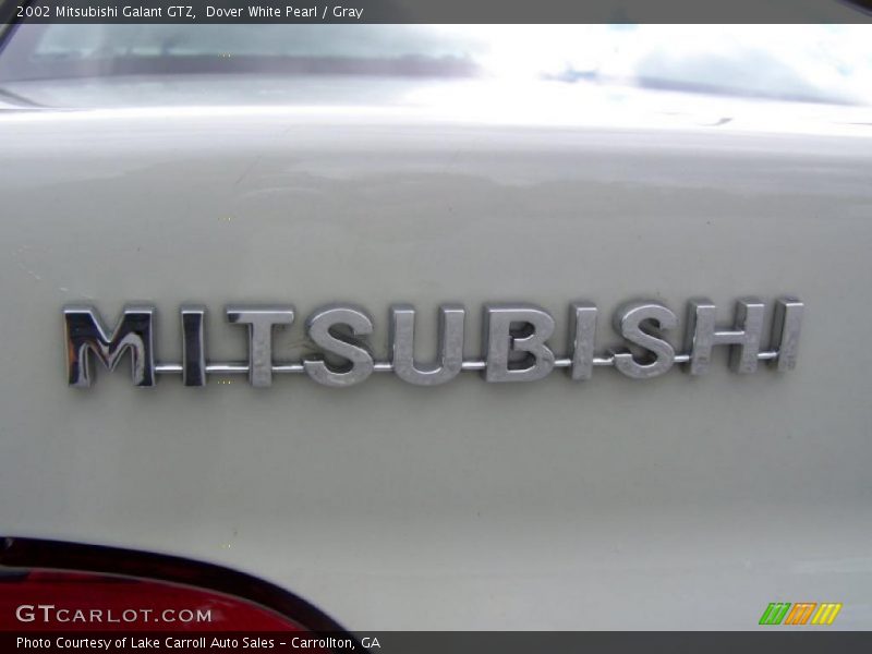 Dover White Pearl / Gray 2002 Mitsubishi Galant GTZ