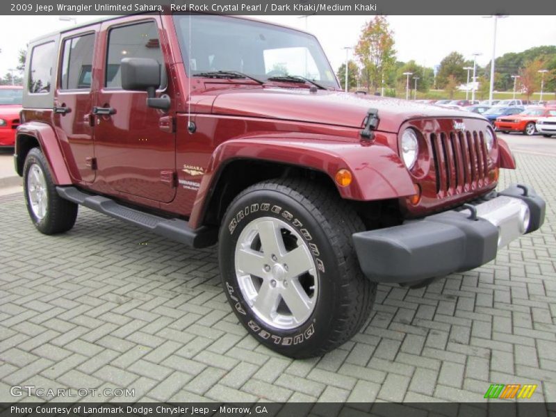 Front 3/4 View of 2009 Wrangler Unlimited Sahara