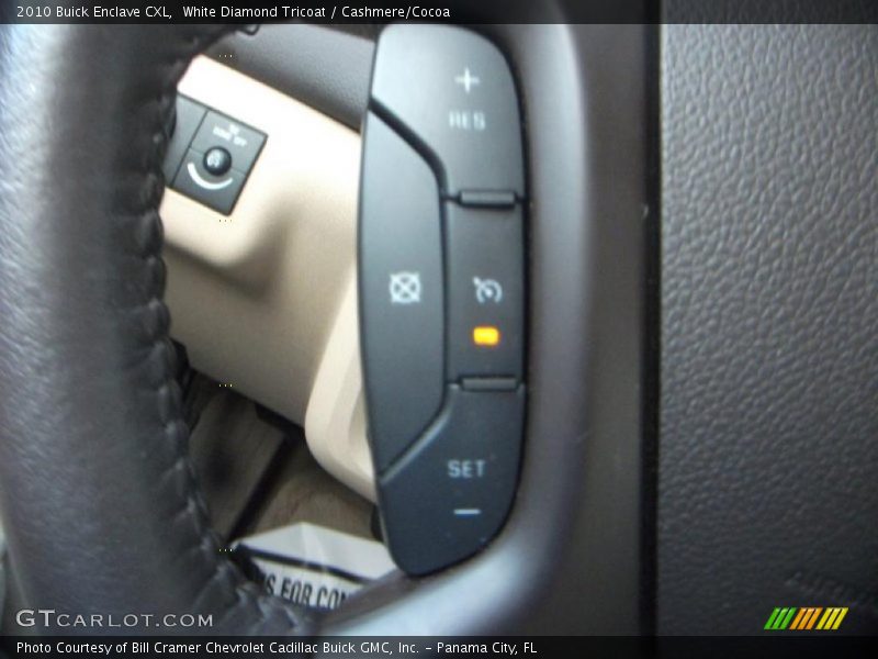 White Diamond Tricoat / Cashmere/Cocoa 2010 Buick Enclave CXL
