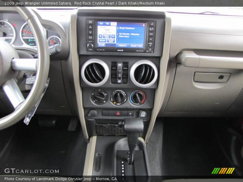 Controls of 2009 Wrangler Unlimited Sahara