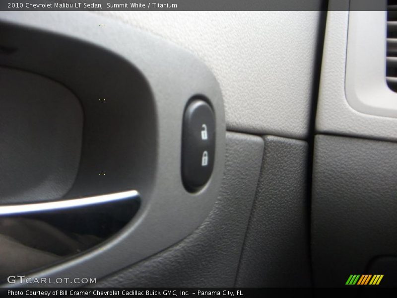 Summit White / Titanium 2010 Chevrolet Malibu LT Sedan