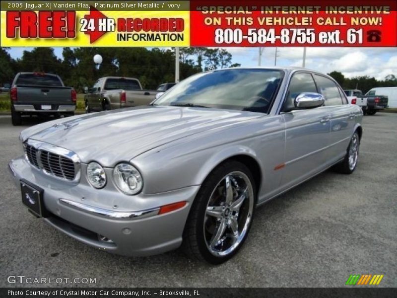 Platinum Silver Metallic / Ivory 2005 Jaguar XJ Vanden Plas