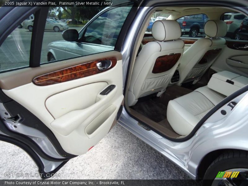 Platinum Silver Metallic / Ivory 2005 Jaguar XJ Vanden Plas