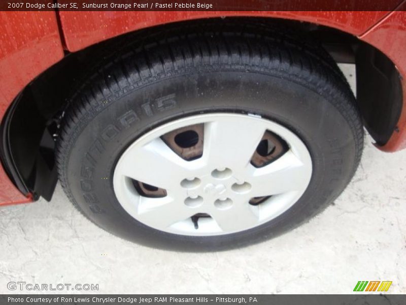 Sunburst Orange Pearl / Pastel Pebble Beige 2007 Dodge Caliber SE