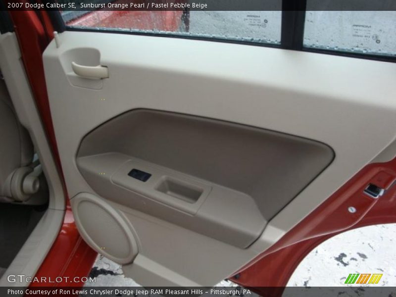 Sunburst Orange Pearl / Pastel Pebble Beige 2007 Dodge Caliber SE