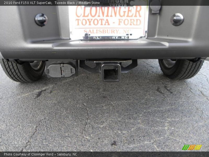 Tuxedo Black / Medium Stone 2010 Ford F150 XLT SuperCab