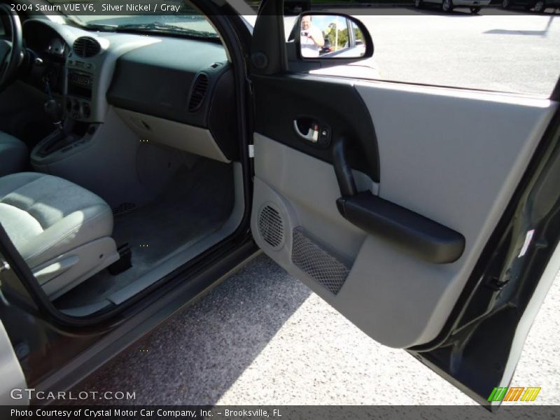 Silver Nickel / Gray 2004 Saturn VUE V6