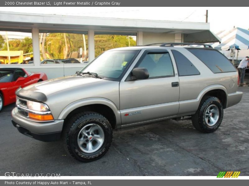 Light Pewter Metallic / Graphite Gray 2000 Chevrolet Blazer LS