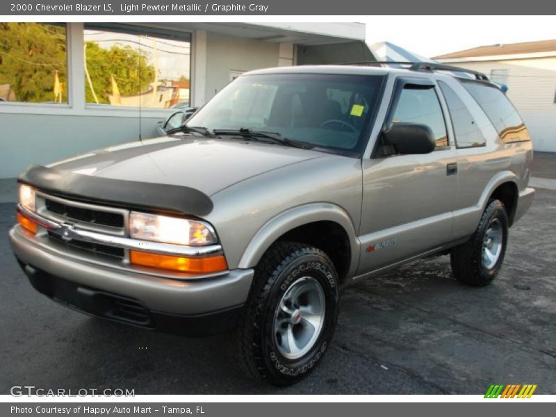 Light Pewter Metallic / Graphite Gray 2000 Chevrolet Blazer LS