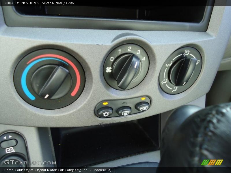 Silver Nickel / Gray 2004 Saturn VUE V6