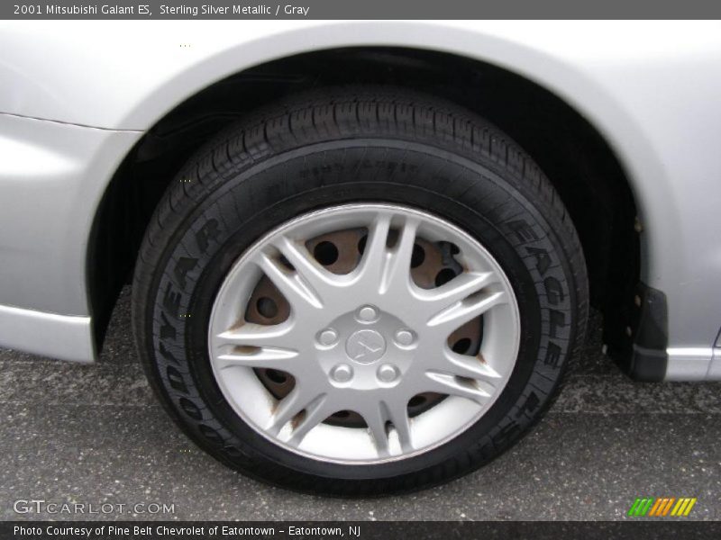 Sterling Silver Metallic / Gray 2001 Mitsubishi Galant ES
