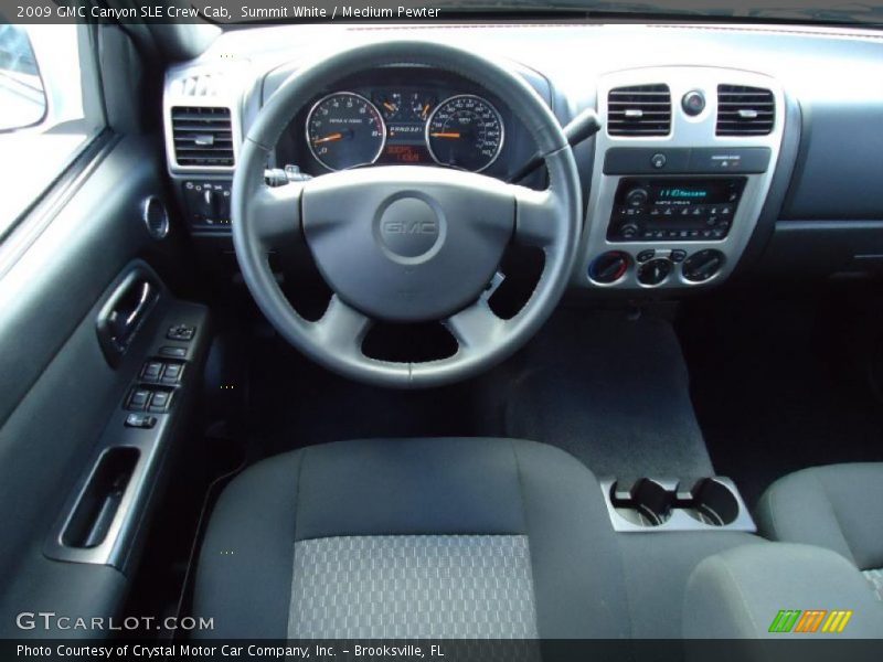 Dashboard of 2009 Canyon SLE Crew Cab