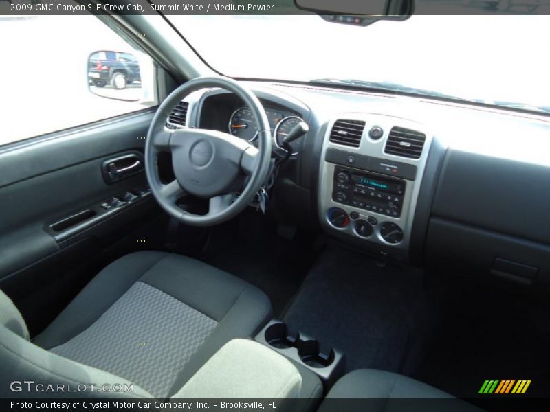 Dashboard of 2009 Canyon SLE Crew Cab