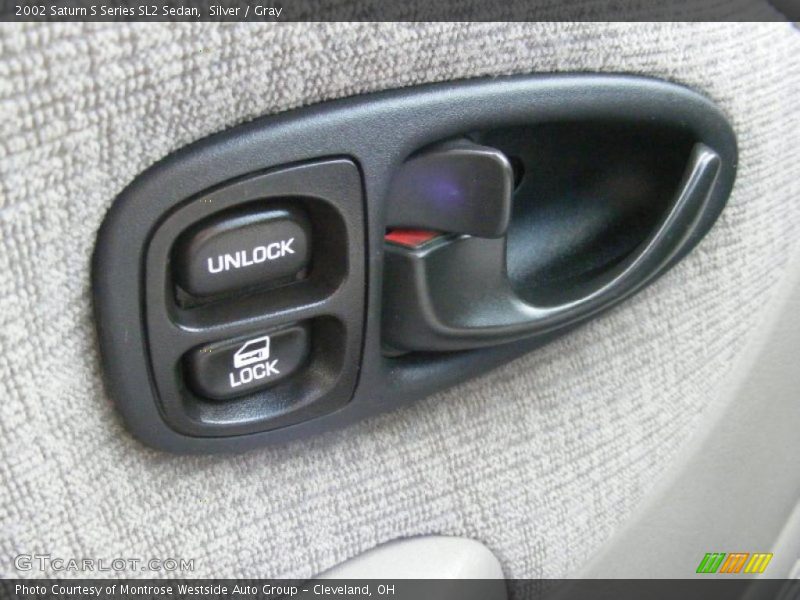 Silver / Gray 2002 Saturn S Series SL2 Sedan