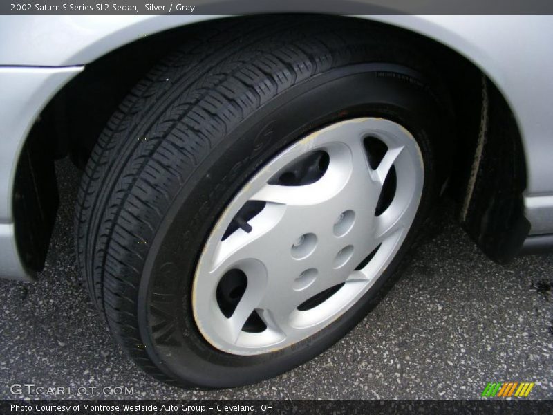 Silver / Gray 2002 Saturn S Series SL2 Sedan