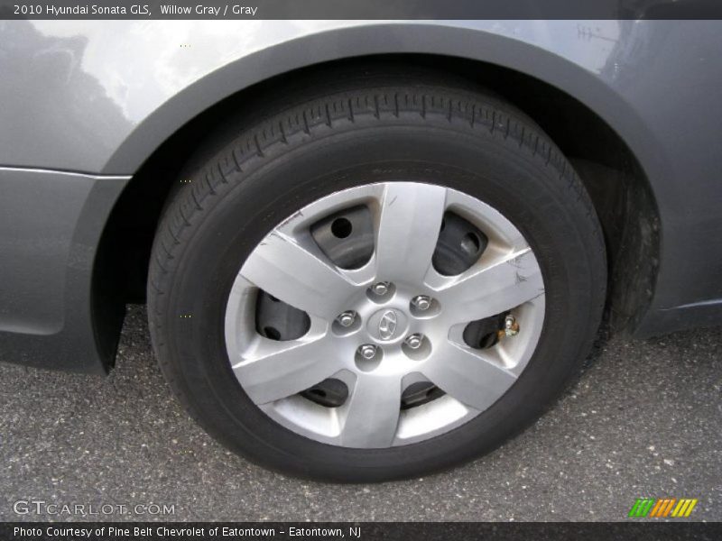 Willow Gray / Gray 2010 Hyundai Sonata GLS