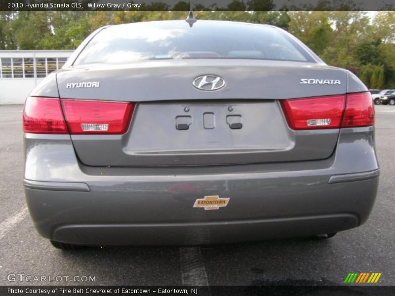 Willow Gray / Gray 2010 Hyundai Sonata GLS