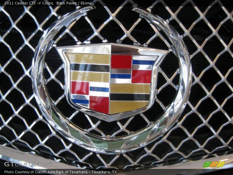  2011 CTS -V Coupe Logo