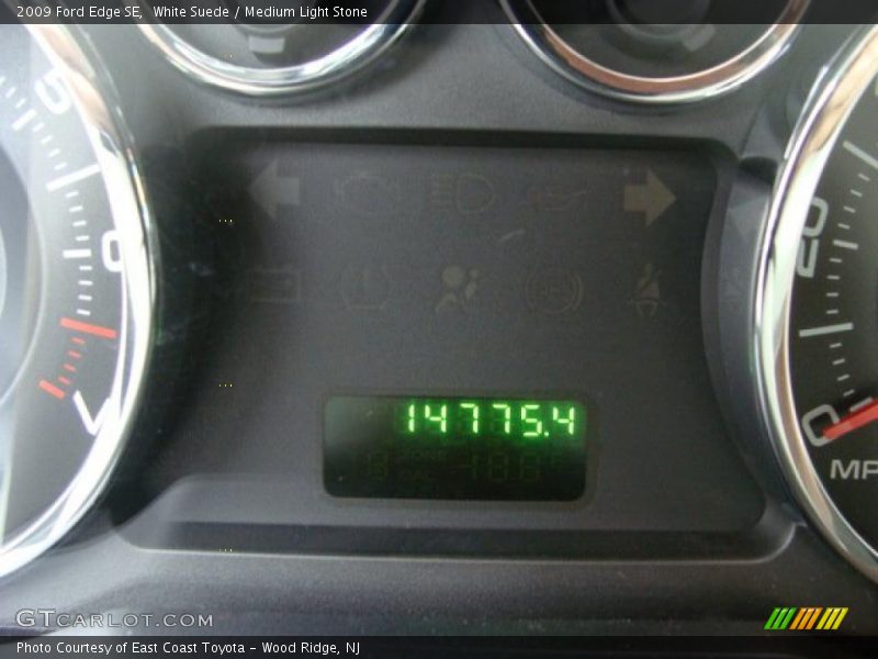 White Suede / Medium Light Stone 2009 Ford Edge SE