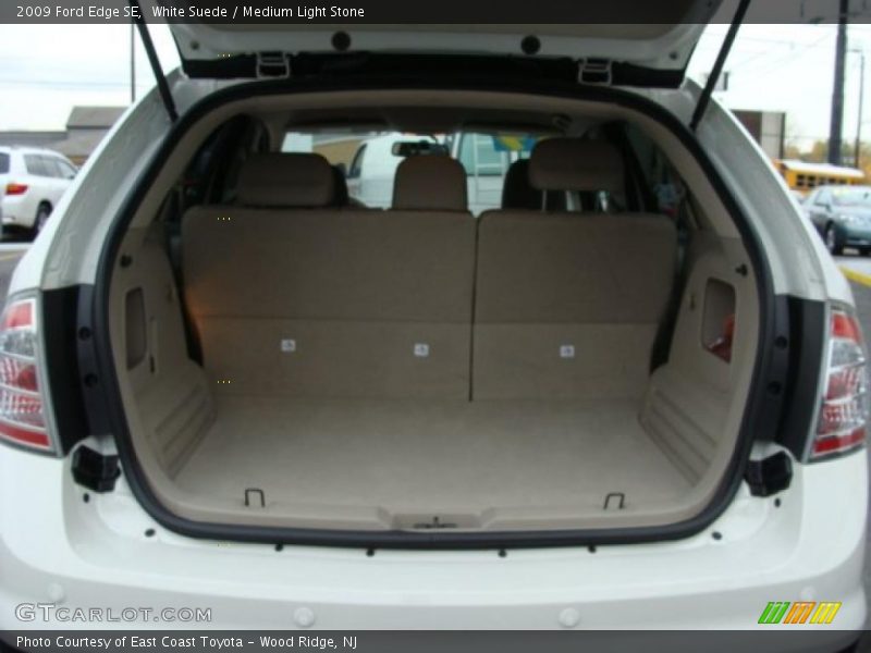  2009 Edge SE Trunk