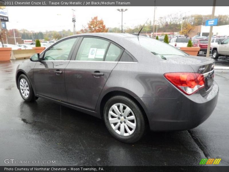 Taupe Gray Metallic / Jet Black/Medium Titanium 2011 Chevrolet Cruze LS