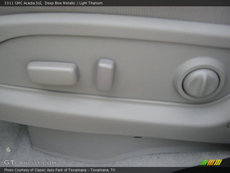 Deep Blue Metallic / Light Titanium 2011 GMC Acadia SLE