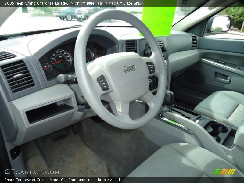 Midnight Blue Pearl / Medium Slate Gray 2005 Jeep Grand Cherokee Laredo