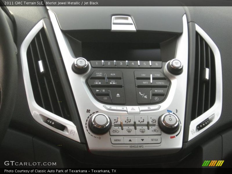 Merlot Jewel Metallic / Jet Black 2011 GMC Terrain SLE
