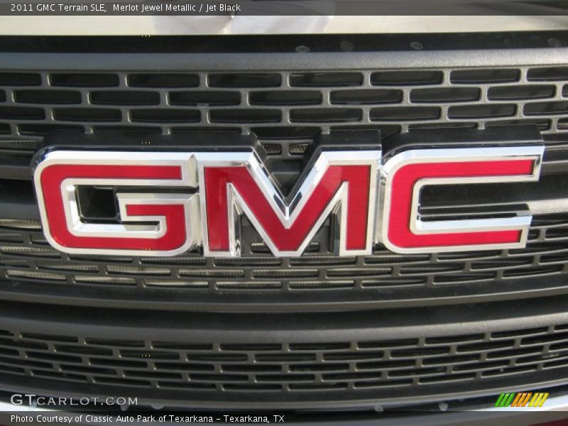 Merlot Jewel Metallic / Jet Black 2011 GMC Terrain SLE