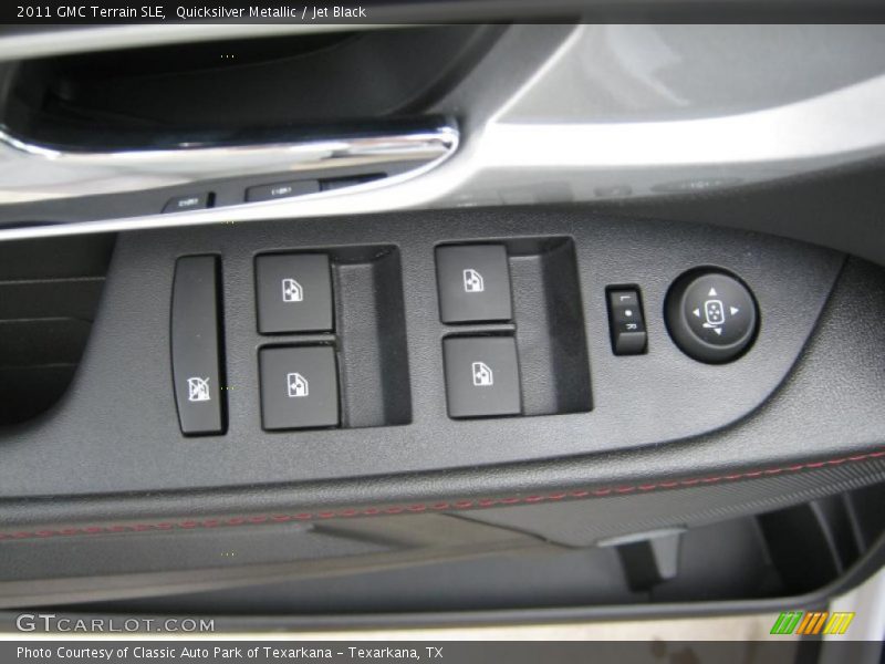 Quicksilver Metallic / Jet Black 2011 GMC Terrain SLE