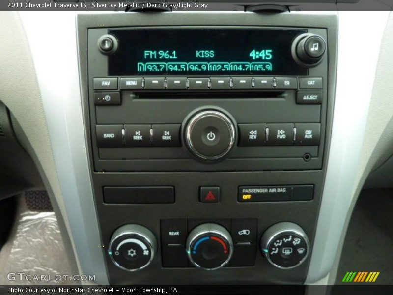 Controls of 2011 Traverse LS
