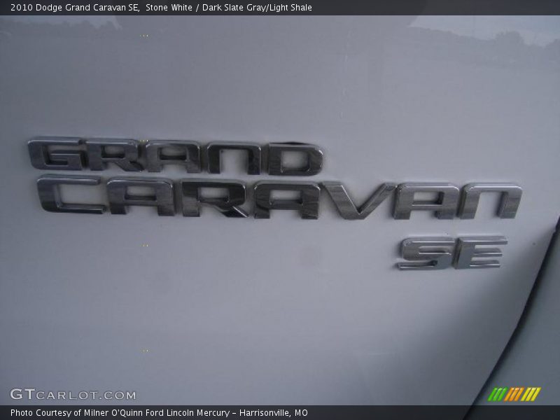 Stone White / Dark Slate Gray/Light Shale 2010 Dodge Grand Caravan SE