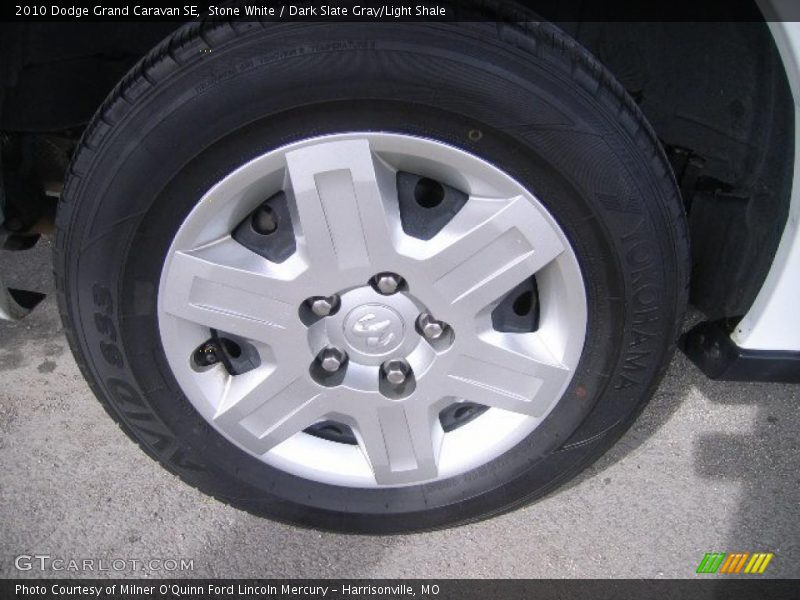 Stone White / Dark Slate Gray/Light Shale 2010 Dodge Grand Caravan SE