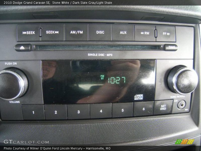 Stone White / Dark Slate Gray/Light Shale 2010 Dodge Grand Caravan SE