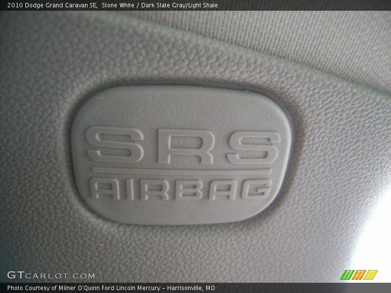 Stone White / Dark Slate Gray/Light Shale 2010 Dodge Grand Caravan SE