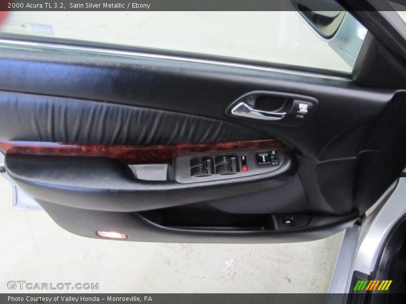 Satin Silver Metallic / Ebony 2000 Acura TL 3.2