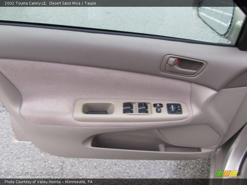 Desert Sand Mica / Taupe 2002 Toyota Camry LE