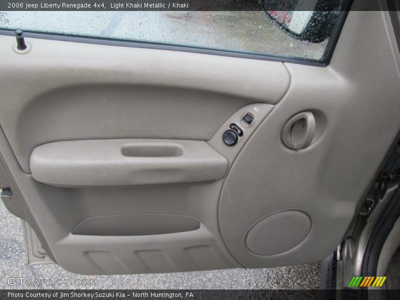 Light Khaki Metallic / Khaki 2006 Jeep Liberty Renegade 4x4